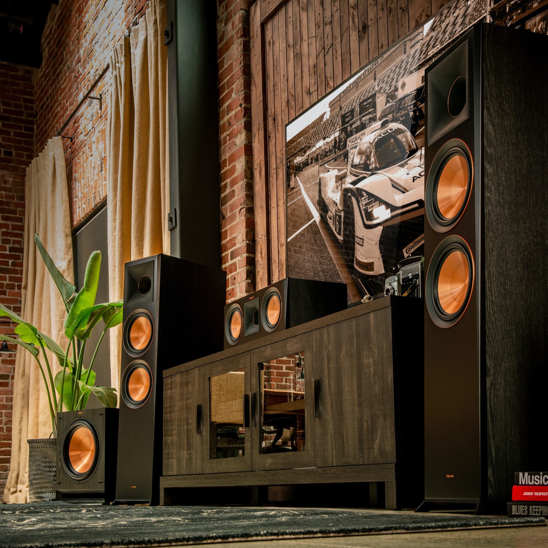 klipsch tower speakers