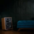 Klipsch_HeresyIV_singlenexttochair